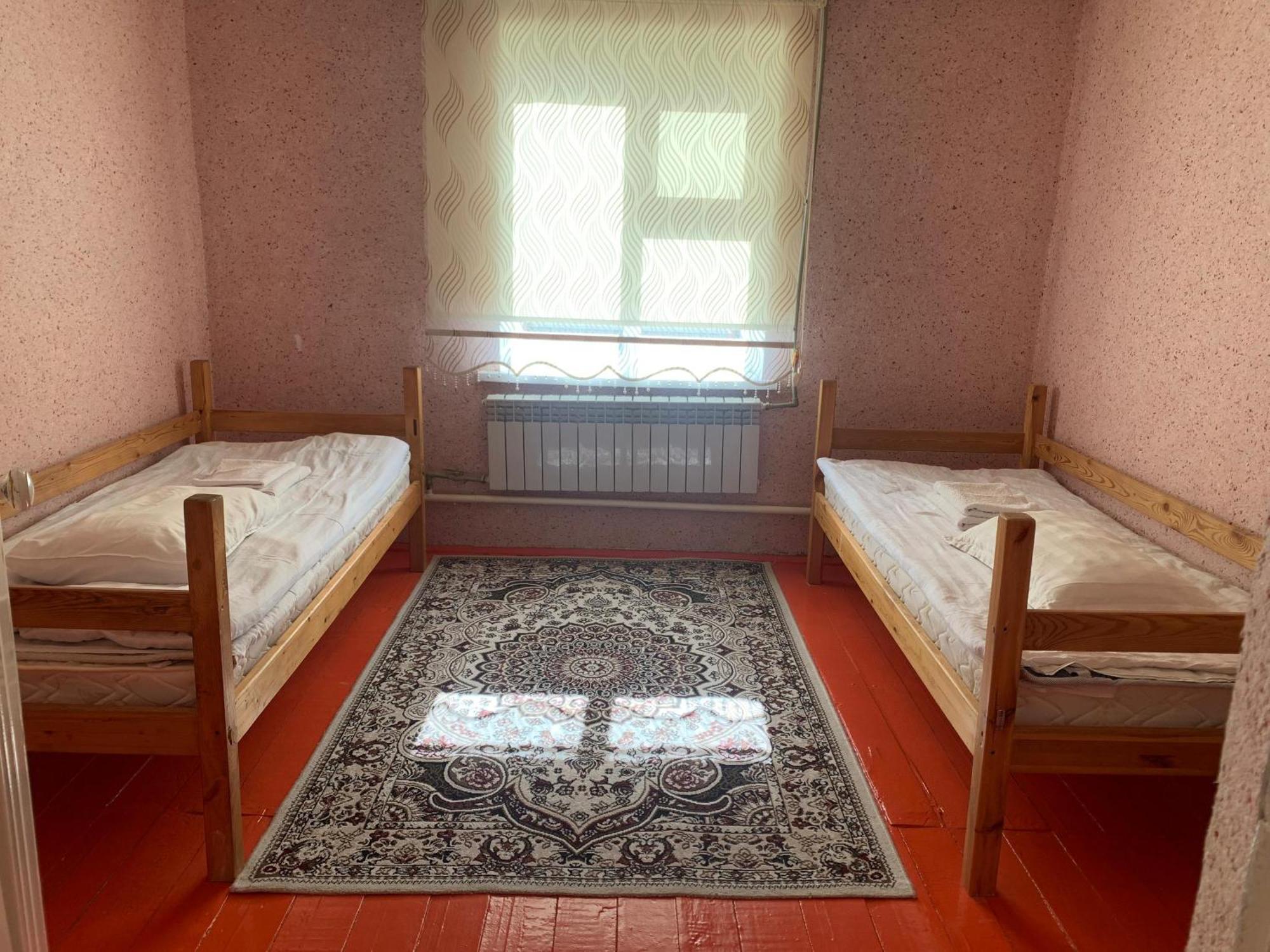 Naryn Guest House エクステリア 写真